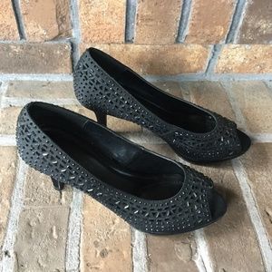 Kelly & Katie Black Stone Heels